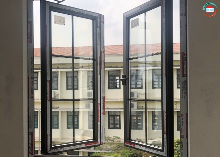 Quy trình thi công cửa sổ mở hất 2 cánh nhôm Xingfa tại Đà Nẵng