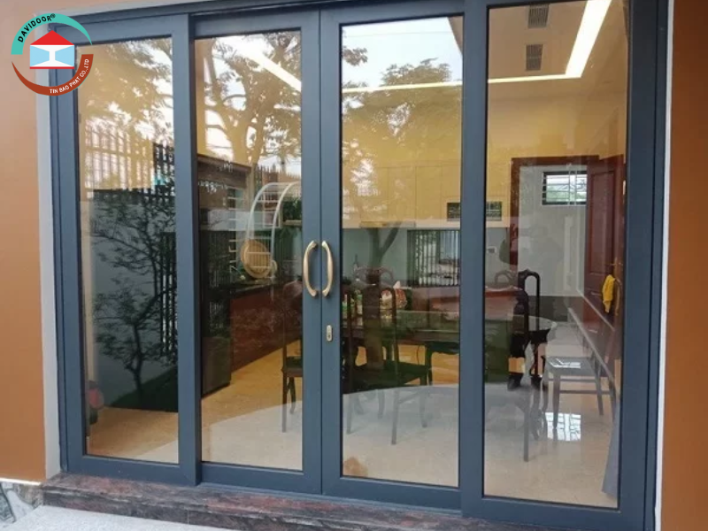 Cửa đi nhôm Xingfa hệ 55