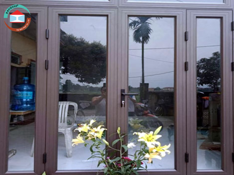 So sánh cửa gỗ, cửa nhôm Xingfa và cửa nhựa lõi thép